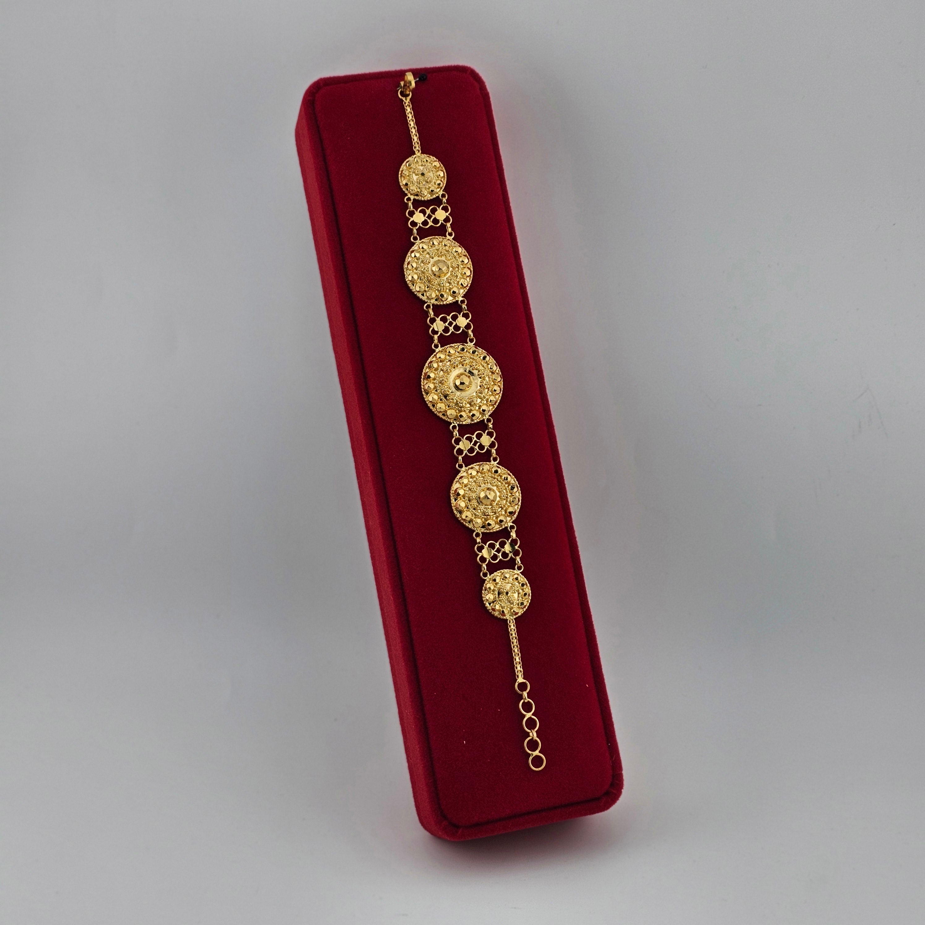 سوار ميدالية عتيق من الذهب عيار 21 قيراطًا - 12.16 جرامًا، 8 بوصات