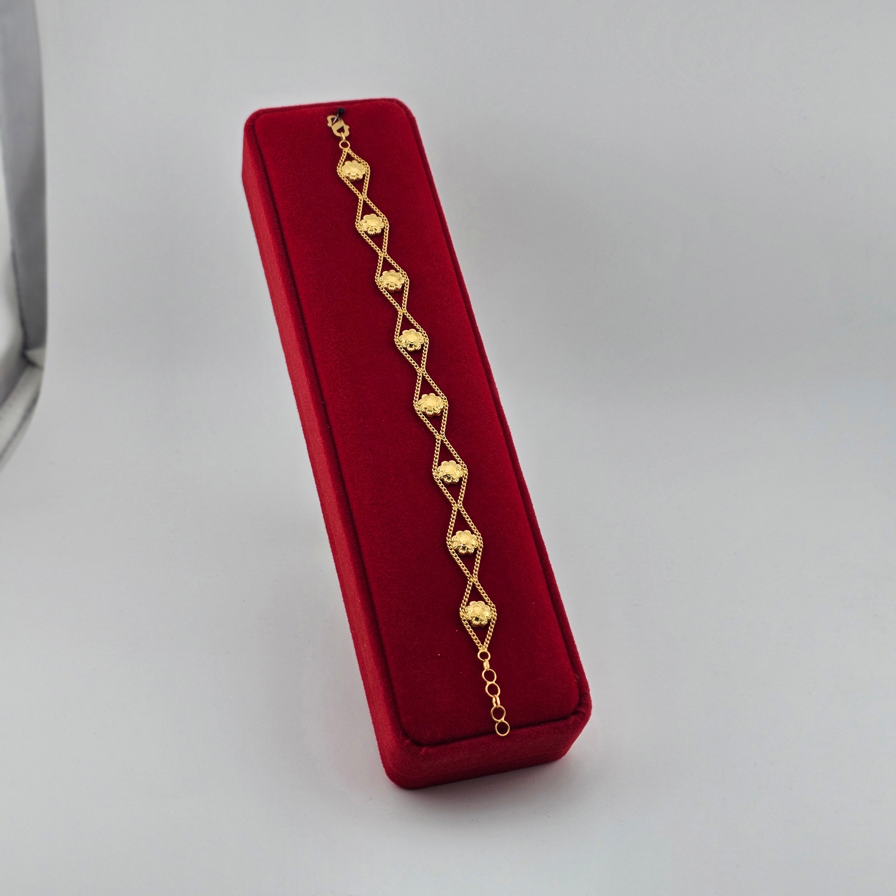 سوار من الذهب عيار 21 قيراطًا على شكل قلب متعرج - 4.4 غرام، 8 بوصات