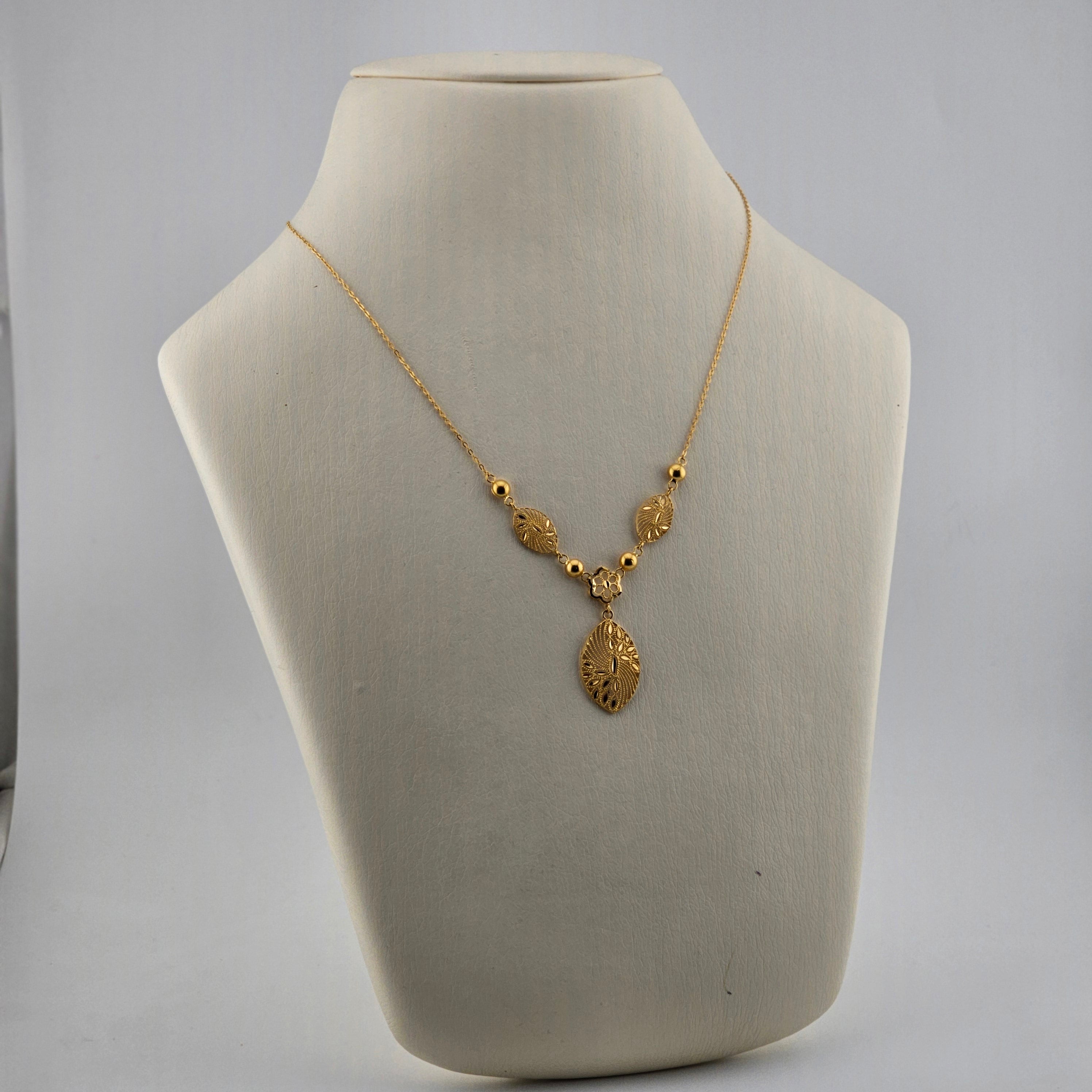 21 Karat Gold Lightweight Pendant Necklace – 5.05g