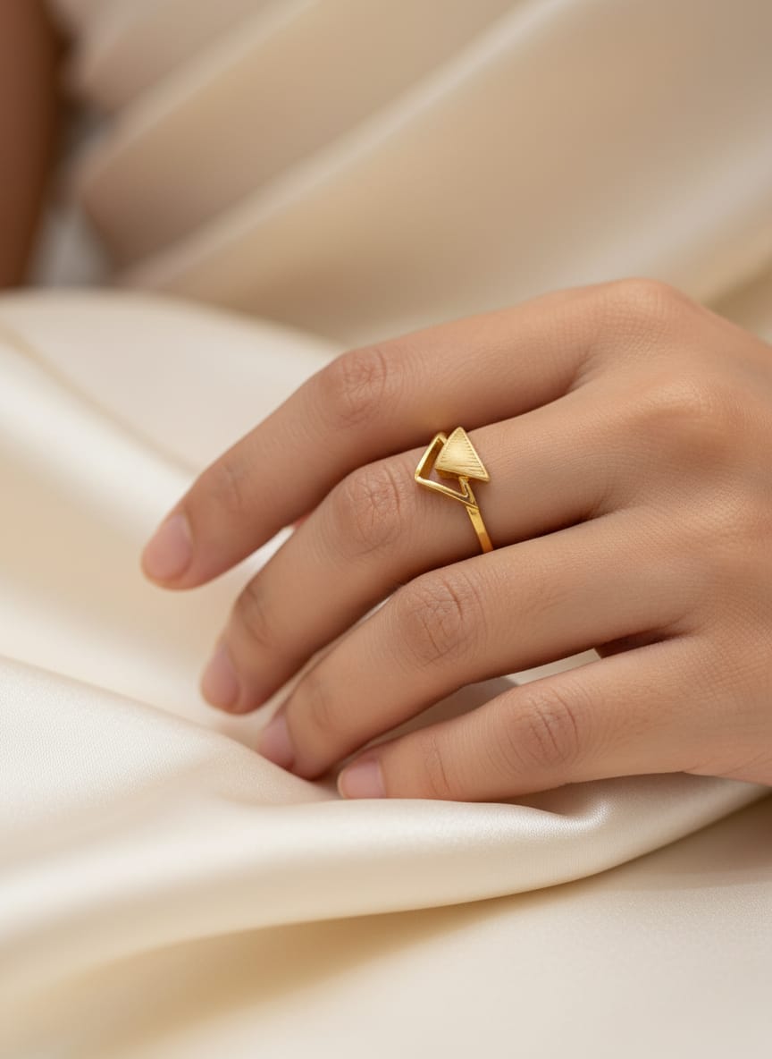 22 Karat Gold Geometric Triangle Ring – 1.74g