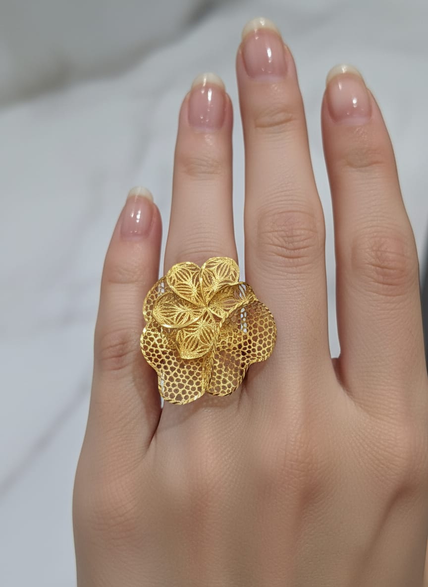 22 Karat Gold Layered Floral Statement Ring – 3.19g