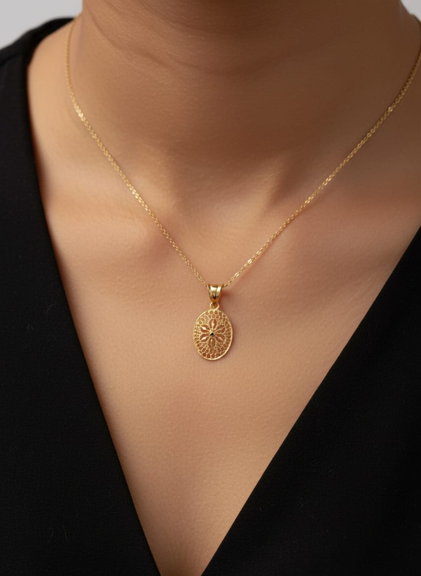 21K Gold Floral Lace Pendant – 0.42g