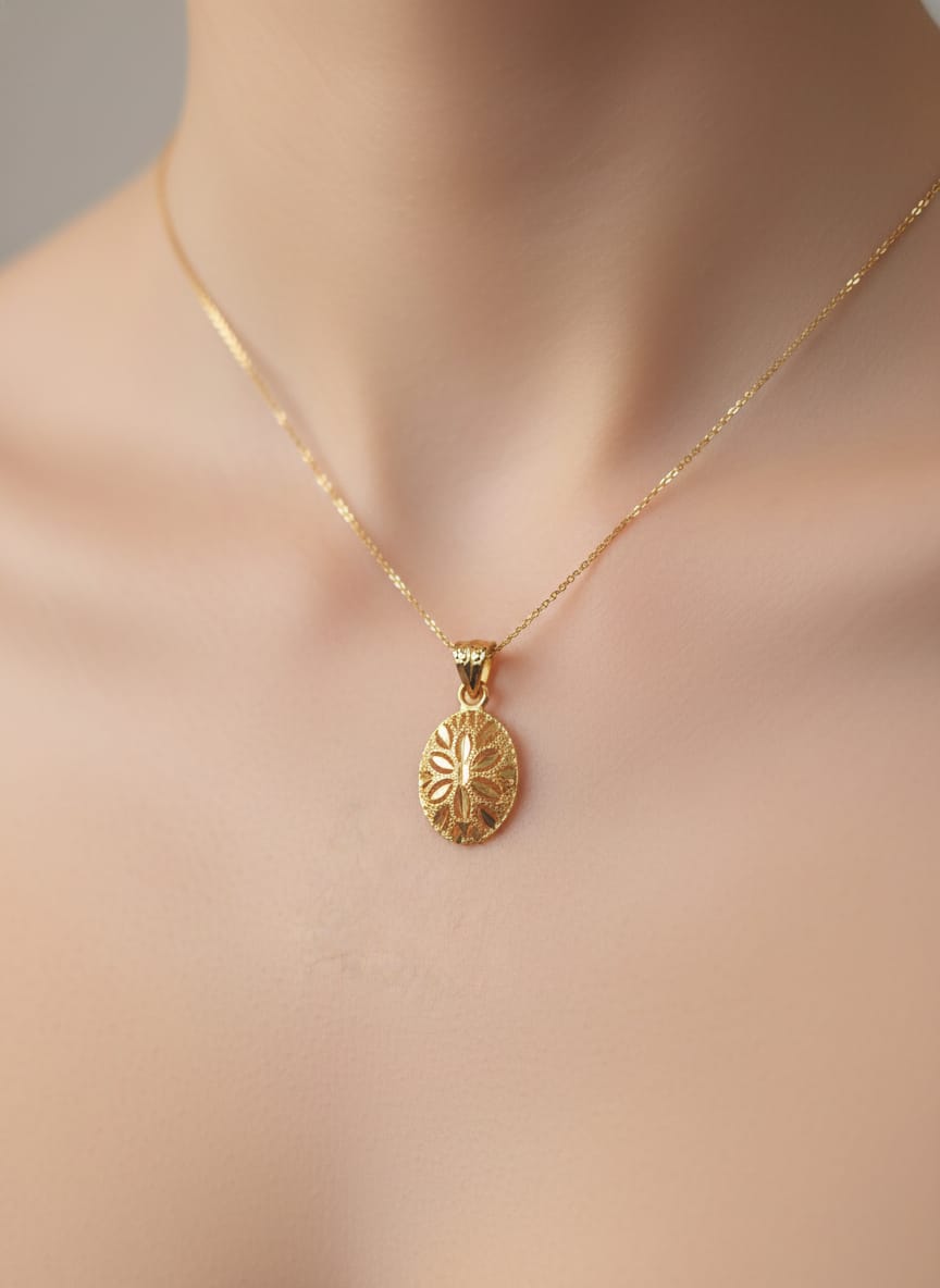 21K Gold Floral Oval Pendant – 0.65g