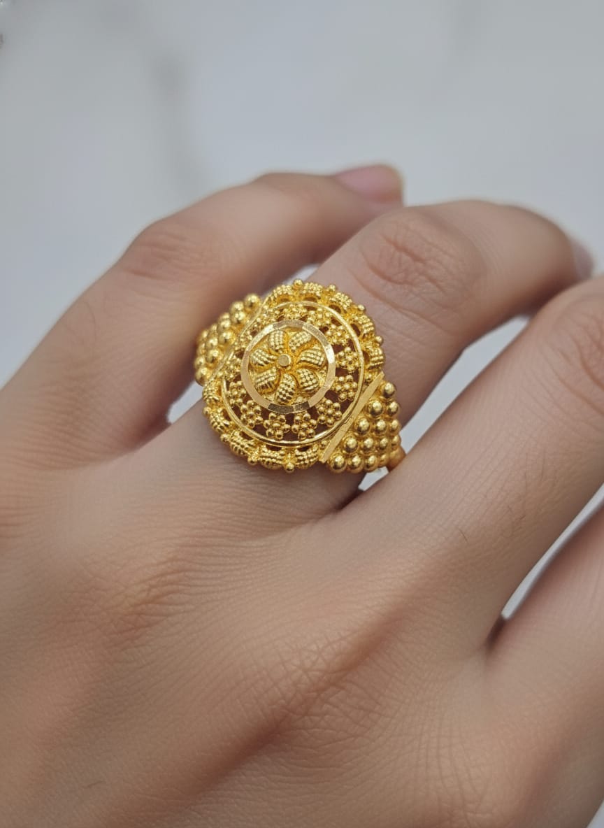 22 Karat Gold Layered Floral Statement Ring – 2.86g