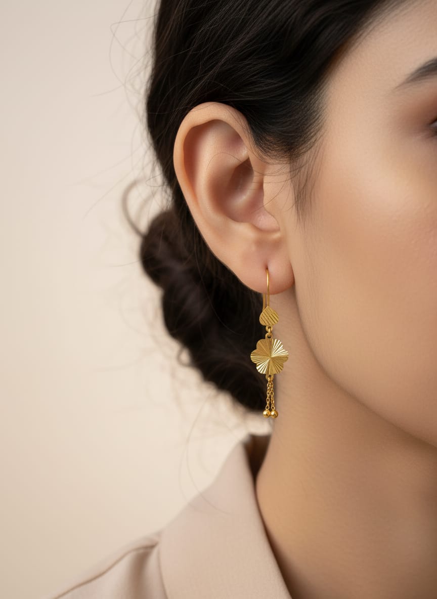 22 Karat Gold Floral Disc Drop Earrings – 1.78g