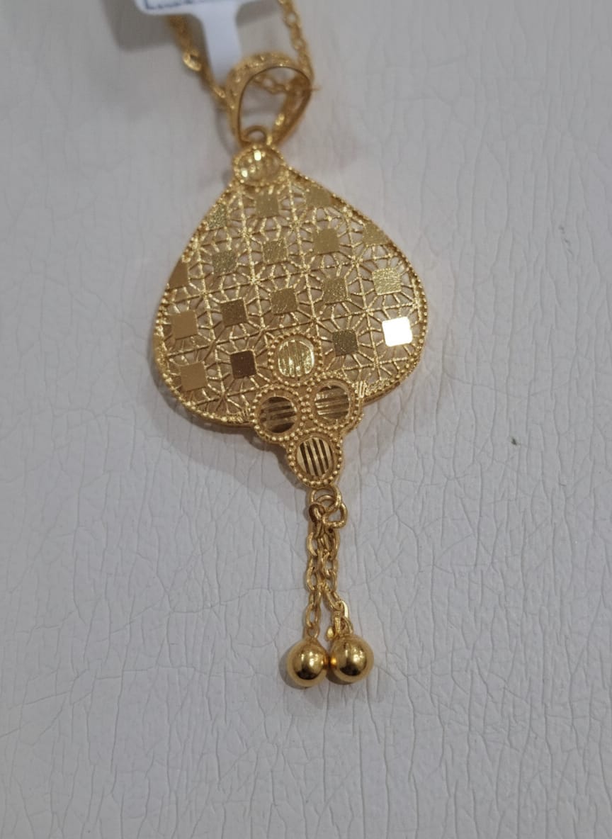 21K Gold Ornamental Drop Pendant – 2.23g