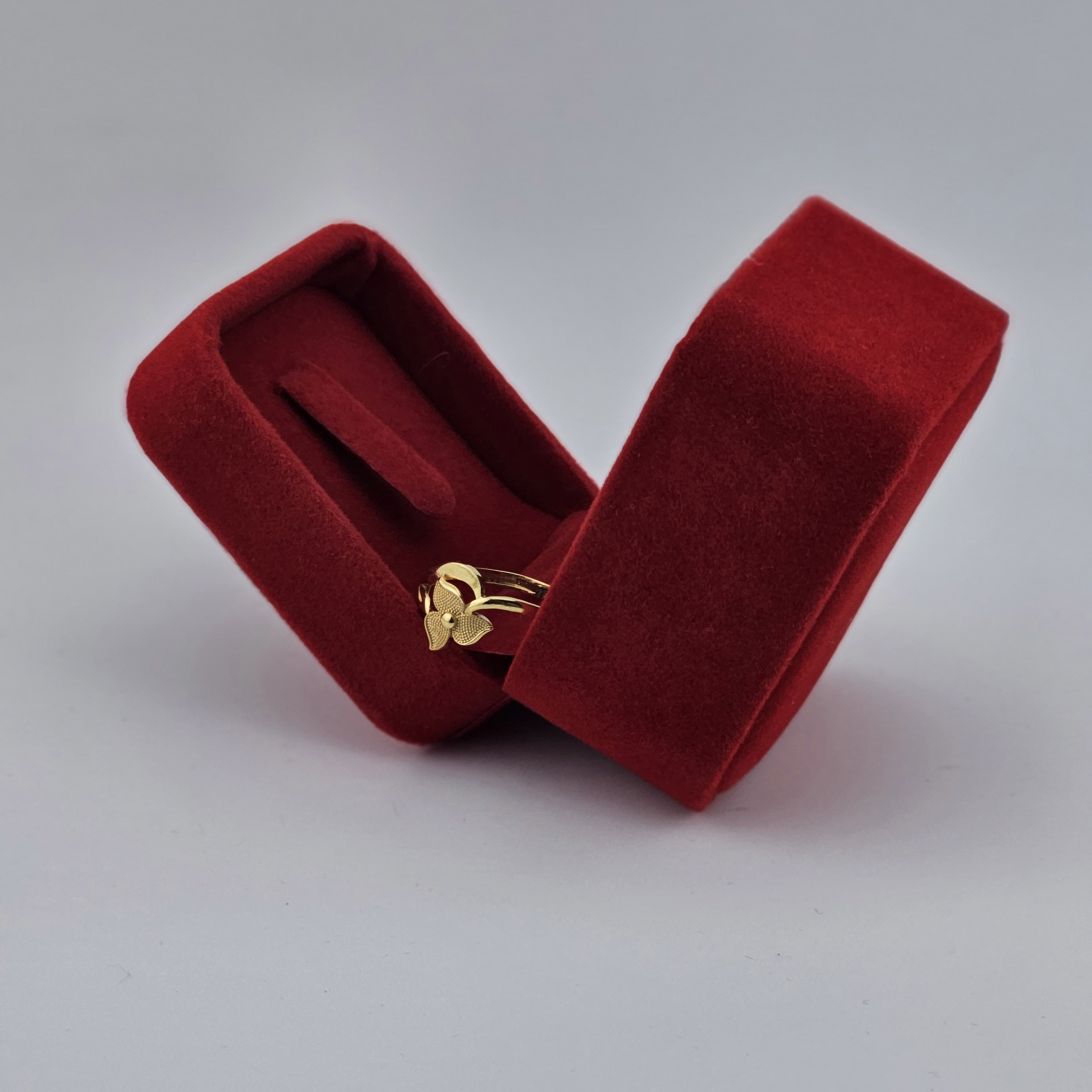 خاتم زهرة القلب من الذهب عيار 21 قيراطًا - مقاس 15، 1.75 جرام