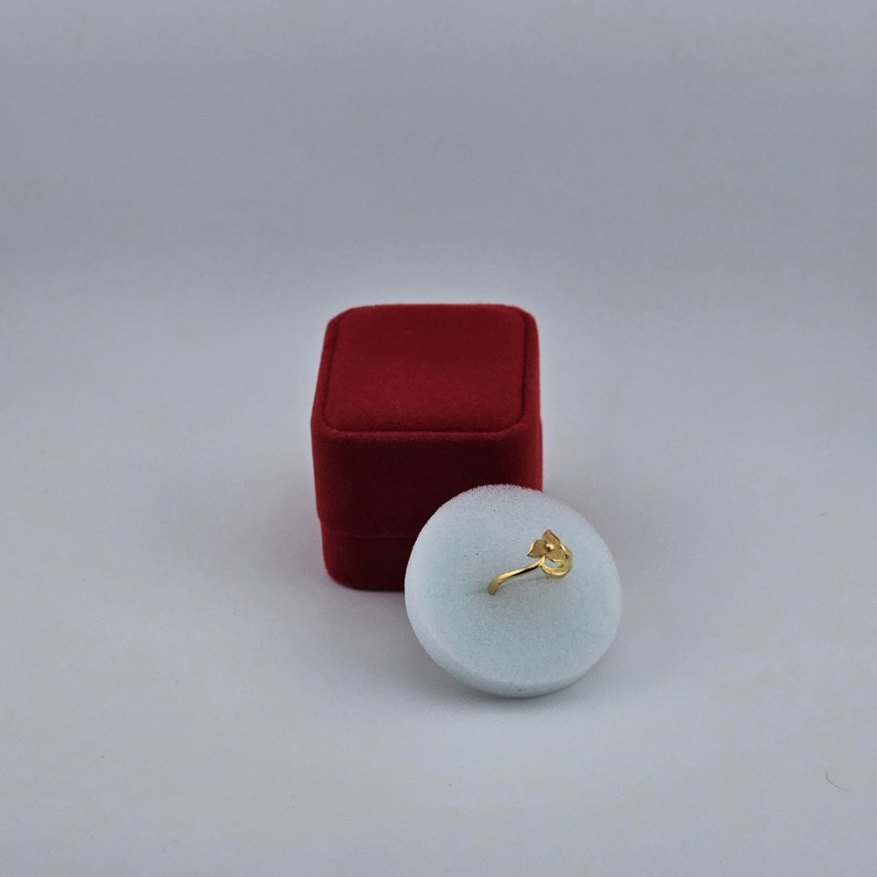 خاتم زهرة القلب من الذهب عيار 21 قيراطًا - مقاس 15، 1.75 جرام