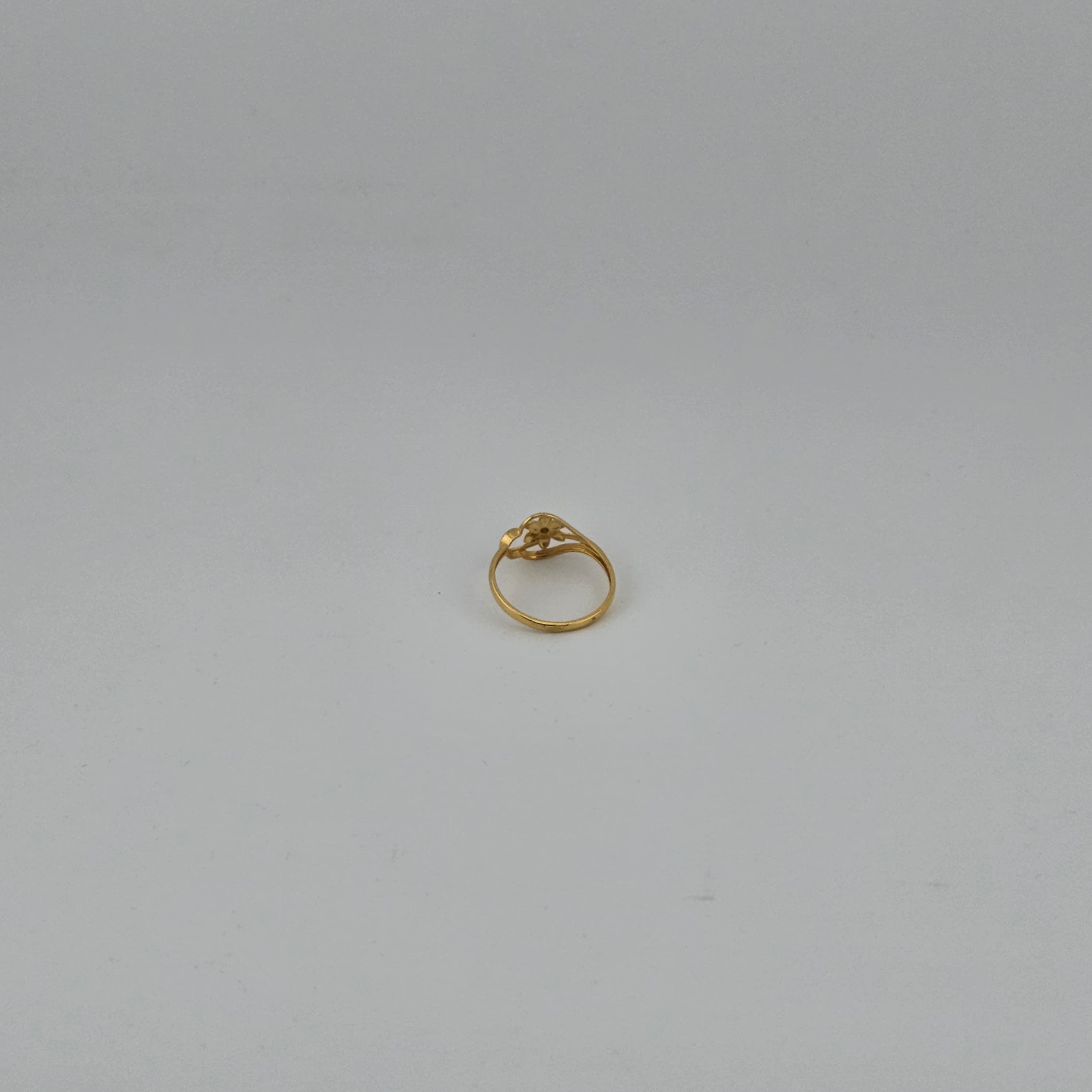 خاتم قلب من الذهب عيار 21 قيراطًا - مقاس 16، 1.33 غرام